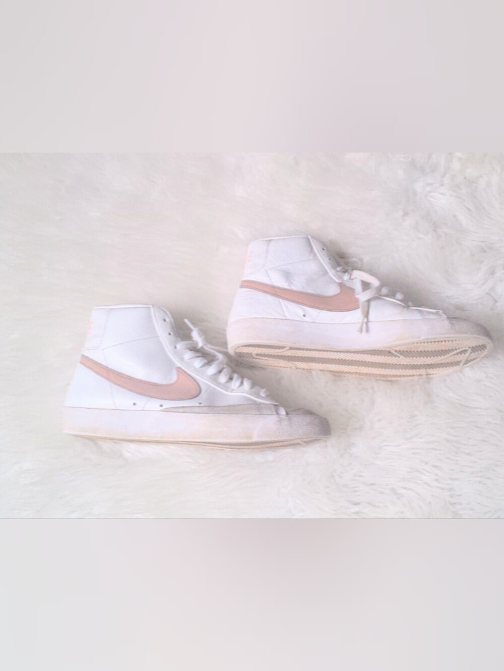 Womens Nike Blazer Sneakers Size 11
